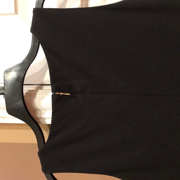 DKNY DRESS ❤️👗❤️ - Picture 3 of 4